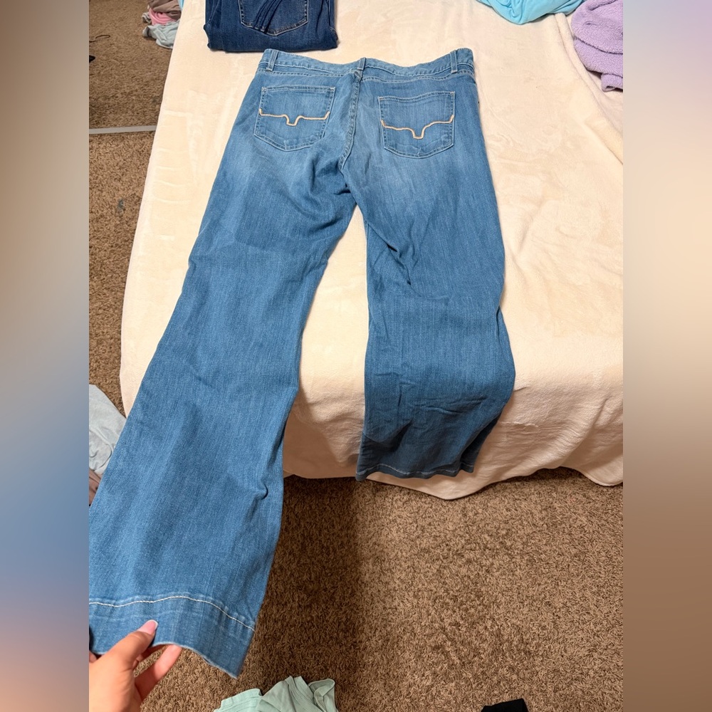 LOLA kimes jeans
